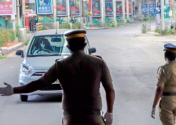 ലോക്ഡൗൺ-:-പൊലീസിൽ-ഇന്നുമുതൽ-ഷിഫ്‌റ്റ്‌-ഡ്യൂട്ടി