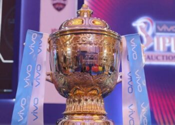 ഐപിഎൽ-:-കോവിഡ്‌-വിഴുങ്ങി