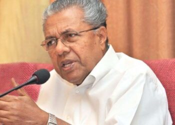 ലോക്ക്ഡൗണിന്‌- ജീവന്റെ-വില-;-ഈ-ലോക്ക്ഡൗൺ-ഏറ്റവും-ഫലപ്രദമായി-നടപ്പാക്കുമെന്ന്-ഓരോരുത്തരും-തീരുമാനിക്കണം:-മുഖ്യമന്ത്രി