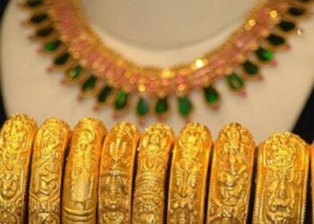 പവന്‌-33,400;-സ്വർണവില-10-മാസത്തെ-താഴ്‌ന്ന-നിലവാരത്തിൽ