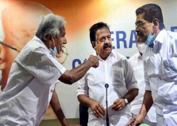 ‘ചെന്നിത്തലയെയും-മുല്ലപ്പള്ളിയെയും-മാറ്റണം’:-പാർട്ടി-ഇരുട്ടിലേക്ക്-പോകുമെന്ന്-യൂത്ത്-കോൺ​ഗ്രസ്,-സോണിയ്‌ക്ക്-കത്തയച്ചു