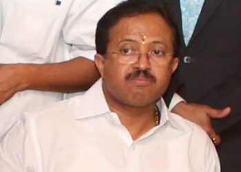 വിമര്‍ശനം:-വി-മുരളീധരന്‍-ബിജെപി-യോഗത്തില്‍-നിന്ന്-ഇറങ്ങിപ്പോയി