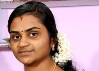 സൗമ്യയുടെ-മൃതദേഹം-നാട്ടിലെത്തിക്കാനുള്ള-നടപടികൾ-സ്വീകരിച്ച്-വരുന്നു;-കുടുംബത്തിന്‍റെ-ദു:ഖത്തിൽ-പങ്കു-ചേരുന്നെന്ന്-മുഖ്യമന്ത്രി