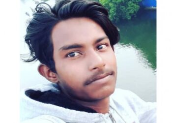 വട്ടക്കായലിൽ-ചൂണ്ടയിടാൻ-പോയ-യുവാക്കളുടെ-വള്ളം-മറിഞ്ഞു;ഒരാളെ-കാണാതായി