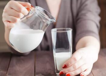 പാലിലുണ്ട്-ആരോഗ്യം,-കുടിക്കാൻ-കാരണങ്ങൾ-നിരവധി