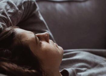 സമ്മര്‍ദ്ദത്തില്‍-നിന്ന്-രക്ഷനേടാന്‍-ഈ-ഭക്ഷണങ്ങള്‍-തിരഞ്ഞെടുക്കാം