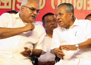 നാല്-മന്ത്രിമാര്‍ക്ക്-രണ്ടര-വര്‍ഷം-വീതം,-ഊഴം-നിശ്ചയിക്കുക-മുഖ്യമന്ത്രി:-വകുപ്പുകളില്‍-ചര്‍ച്ച