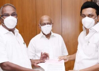 തമിഴ്‌നാട്ടിൽ-കോവിഡ്‌-പ്രതിരോധ-പ്രവർത്തനങ്ങൾക്ക്‌-സിപിഐ-എം-10-ലക്ഷം-നൽകി