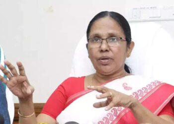 ‘ശൈലജയ്ക്ക്-മാത്രമായി-ഇളവു-വേണ്ട’,-അനുകൂലിച്ചത്-ആകെ-7-പേർ;-സംസ്ഥാന-സമിതിയിൽ-നടന്നത്