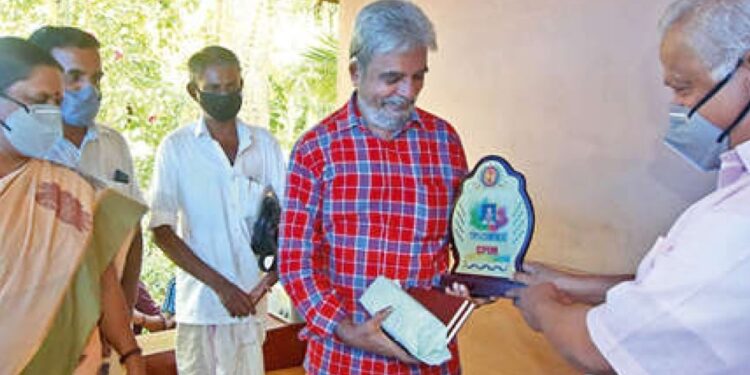 ‘വീട്ടിലിരുന്ന്-ആഹ്ലാദിക്കും’:-സത്യപ്രതിജ്ഞാ-ചടങ്ങിന്-ക്ഷണമുണ്ടെങ്കിലും-പോകുന്നില്ലെന്ന്-ജനാര്‍ദനന്‍