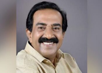 കവിയും-കോളമിസ്‌റ്റും- ഇപ്പോൾ-ചീഫ്‌-വിപ്പും