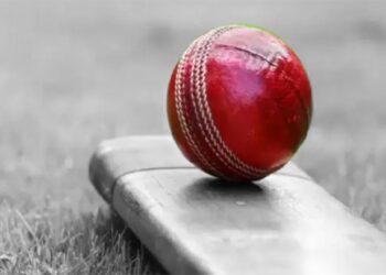 അറിയാത്ത-കാര്യം;-പന്തുചുരണ്ടൽ-വിവാദത്തിൽ-ഓസീസ്‌-ബൗളർമാർ