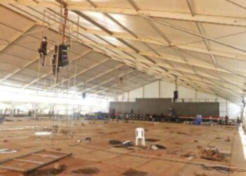 ആളെക്കൂട്ടിയുള്ള-സത്യപ്രതിജ്ഞ-ഞെട്ടിക്കുന്നു;-തുറന്ന-കത്തുമായി-മെഡിക്കല്‍-വിദ്യാര്‍ഥികള്‍