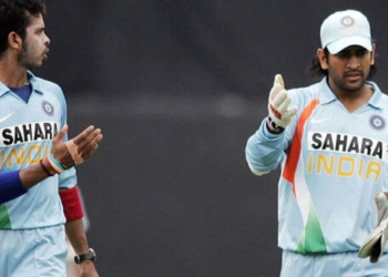 ‘പോയി-പന്തെറിയു-ബ്രോ’;-മങ്കാഡ്-ചെയ്ത-ശ്രീശാന്തിനെ-തിരുത്തിയ-ധോണി