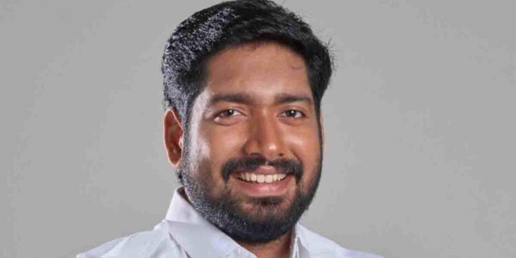 യുഡിഎഫ്-തട്ടിക്കൂട്ട്-സംവിധാനം;-കോൺഗ്രസ്-ആൾക്കൂട്ടം;-രൂക്ഷ-വിമർശനവുമായി-കെ-എസ്-യു-സംസ്ഥാന-പ്രസിഡന്റ്