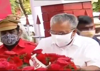 രക്‌തസാക്ഷികൾക്ക്‌-ആദരം;-മുഖ്യമന്ത്രിയും-നിയുക്‌ത-മന്ത്രിമാരും-വയലാറിൽ