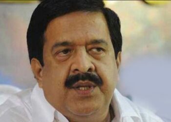 ഗ്രൂപ്പുകളിൽ-വൻ-അടിയൊഴുക്ക്‌;-ചെന്നിത്തലയുടെ-സാധ്യത-മങ്ങി