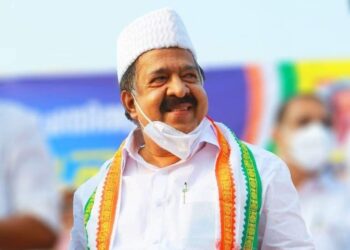 സത്യപ്രതിജ്ഞ-ചടങ്ങ്-ബഹിഷ്കരിക്കുന്നില്ല,-ഓണ്‍ലൈനായി-കാണും;-മുഖ്യമന്ത്രിക്ക്-ആശംസയുമായി-ചെന്നിത്തല