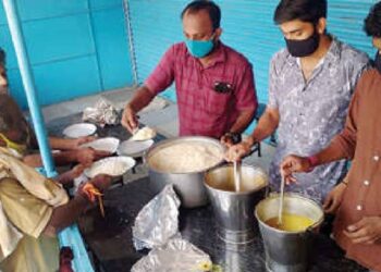 ഈ-ഹോട്ടല്‍-അടച്ചാലും-വിശക്കുന്നവര്‍ക്ക്-അന്നമൂട്ടും