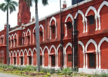 അലിഗഢ്‌-സർവകലാശാലയിലെ- 40-അധ്യാപകർ-കോവിഡിനിരയായി