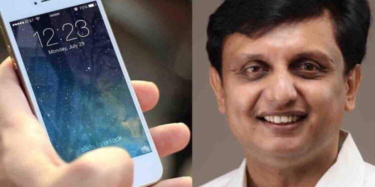 ‘റോഡ്-റെഡിയാക്കാൻ-മൊബൈൽ-ആപ്പ്’;-പരാതികൾ-ഇനി-നേരിട്ട്-അറിയിക്കാം;-ജൂൺ-ഏഴ്-മുതൽ-ആപ്പ്-ലഭ്യം