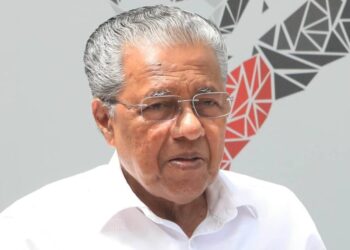 ഗുരുതര-രോഗമുള്ളവര്‍ക്ക്-ആശുപത്രികളില്‍നിന്നും-ഒരു-മാസത്തേയ്ക്ക്-മരുന്ന്-നല്‍കണം-മുഖ്യമന്തി