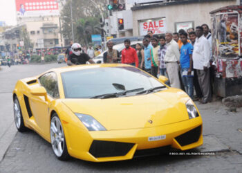 കാമുകിയ്ക്ക്-സൂപ്പർകാർ-സമ്മാനിക്കണം!-ദൈവപ്രീതിയ്ക്കായി-കാട്ടിൽ-40-ദിവസം-പട്ടിണി-കിടന്ന്-യുവാവ്