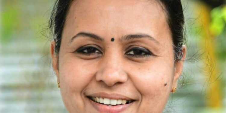 കൊവിഡ്-മൂന്നാം-തരംഗം:-വീണ-ജോര്‍ജിന്റെ-നേതൃത്വത്തില്‍-കളക്ടര്‍മാരുടെ-യോഗം