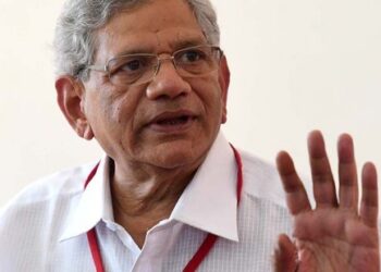 ഹര്‍ജികള്‍-കോടതി-കേട്ടില്ല;-സിഎഎ-നടപ്പാക്കാനൊരുങ്ങുന്നത്-പിന്‍വാതിലിലൂടെ:-യെച്ചൂരി