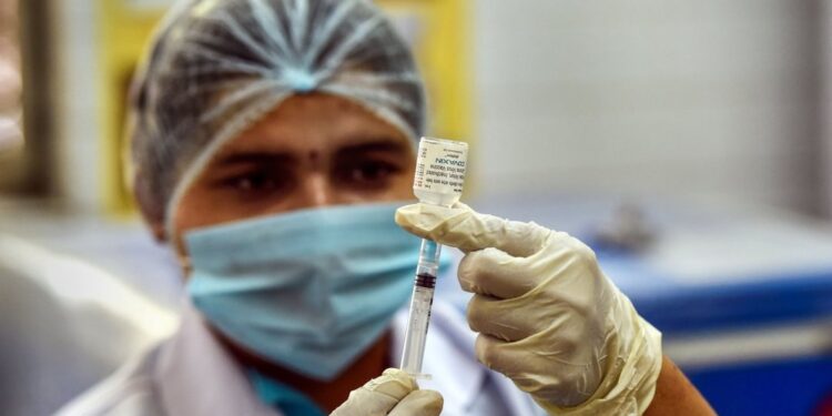 വിദേശത്ത്-പോകുന്നവര്‍ക്ക്‌-വാക്സിനേഷന്‍-സര്‍ട്ടിഫിക്കറ്റ്-ലഭിക്കാന്‍-എന്ത്-ചെയ്യണം?