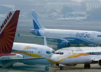 ആഭ്യന്തര-വിമാനനിരക്ക്- കുത്തനെ-കൂട്ടും-;-പുതിയ-നിരക്ക്-ജൂൺ-ഒന്നുമുതൽ