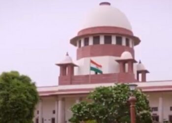 “മൂകസാക്ഷിയാകാനാകില്ല;-വാക്‌സിന്‍-നയം-പുന:പരിശോധിക്കണം’;-കേന്ദ്രത്തിന്-സുപ്രീംകോടതിയുടെ-രൂക്ഷവിമര്‍ശനം