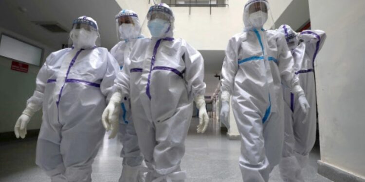 ഇന്ന്-17,328-പേര്‍ക്ക്-കോവിഡ്,-മരണം-209-;-ടെസ്റ്റ്-പോസിറ്റിവിറ്റി-നിരക്ക്-14.89