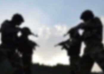 യുവാവിനെ-വെടിവെച്ചുകൊന്നു;-മണിപ്പൂരില്‍-ആസാം-റൈഫിള്‍സിന്റെ-ക്യാമ്പിലെ-വാഹനത്തിന്-ജനക്കൂട്ടം-തീയിട്ടു