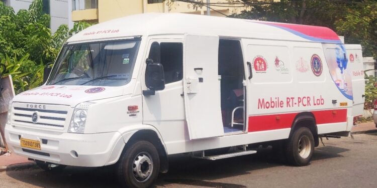 മൊബൈല്‍-ആര്‍ടിപിസിആര്‍-ലാബുകള്‍-മൂന്ന്-മാസം-കൂടി-തുടരും;-പുതുതായി-4-മൊബൈല്‍-ലാബുകള്‍-കൂടി