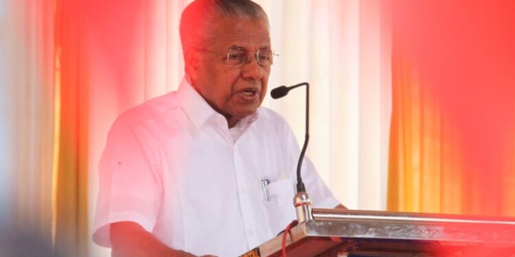 കുതിരാന്‍-തുരങ്കം:-ആഗസ്റ്റ്-ഒന്നിന്-ഒരു-ടണല്‍-തുറക്കാൻ-മുഖ്യമന്ത്രിയുടെ-നിർദേശം