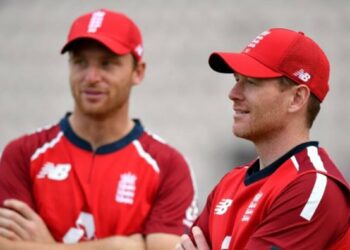 ട്വിറ്ററിലെ-തമാശകള്‍-കാര്യമായി;-പുലിവാലു-പിടിച്ച്-ഇംഗ്ലണ്ട്-താരങ്ങള്‍