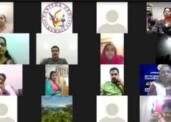 ടോളി-തോമസിന്-വനിതാവേദി-കുവൈറ്റ്-യാത്ര-അയപ്പ്-നല്‍കി