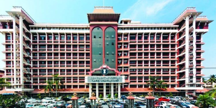 സമാന്തര-അന്വേഷണത്തിന്-നീക്കം;-ജുഡീഷ്യല്‍-കമ്മിഷനെതിരേ-ഇഡി.-ഹൈക്കോടതിയിലേക്ക്