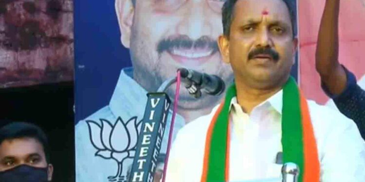 സംസ്ഥാനത്ത്-വീരപ്പൻ-ഭരണം;-മുട്ടിൽ-മരം-മുറിയിൽ-സിപിഐക്കും-സിപിഎമ്മിനും-പങ്ക്:-കെ-സുരേന്ദ്രൻ