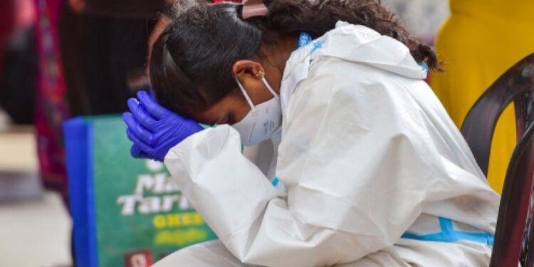 രോഗവ്യാപനം-കുറയുന്നു;-ഇന്ന്-12,246-പേർക്ക്-കോവിഡ്,-ടെസ്റ്റ്-പോസിറ്റിവിറ്റി-നിരക്ക്-11.76