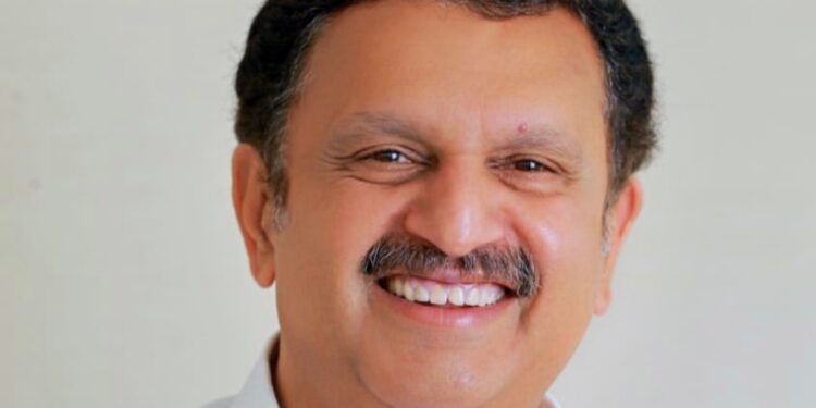 ഇങ്ങോട്ട്-ചൊറിയാൻ-വന്നാൽ-പത്ത്-വർത്തമാനം-തിരിച്ചും-പറയും;-മേലുതൊട്ടുള്ള-കളി-കോണ്‍ഗ്രസിന്‍റെ-ശൈലിയല്ല:-കെ-മുരളീധരൻ