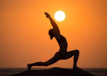 മനസും-ശരീരവും-ആരോഗ്യത്തോടെ-നിലനിർത്താം-യോഗയിലൂടെ