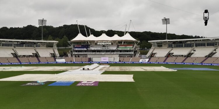 wtc-final:-നാലാം-ദിനം-കളി-പിടിക്കാന്‍-ഇന്ത്യ;-വില്ലനായി-മഴ-തുടരുന്നു