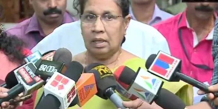 ‘പരാതിക്കാരിയോട്-മോശമായി-പെരുമാറിയിട്ടില്ല,-സർക്കാർ-എന്ത്-തീരുമാനമെടുത്താലും-അംഗീകരിക്കും’:-എം-സി-ജോസഫൈൻ