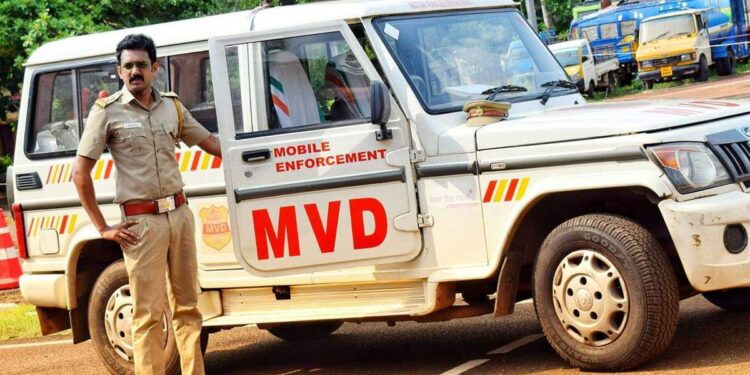 കിരൺകുമാറിന്റെ-വിവാദ-കാര്-തൊണ്ടിമുതലാകും,-അക്കൗണ്ട്-ഫ്രീസ്-ചെയ്തു,-സ്വര്ണം-സൂക്ഷിച്ച-ലോക്കർ-സീൽചെയ്തു