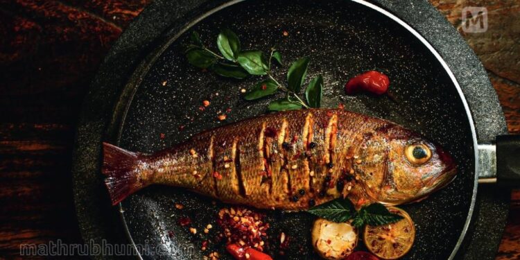 പച്ചക്കുരുമുളക്-പുരട്ടി-ഫ്രൈയാക്കാം-ചെമ്പല്ലിമീനിനെ