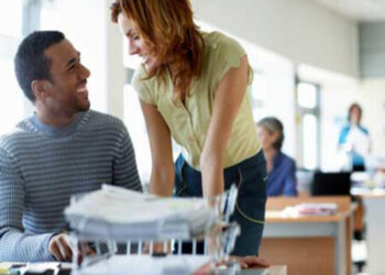 8-മണിക്കൂർ-ജോലി-2-മണിക്കൂറിൽ-തീർക്കാം!-ഐഡിയ-കാമുകിയോട്-പറഞ്ഞു…പണി-പാളി