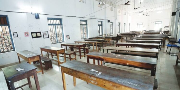 സ്‌കൂള്‍-അധ്യാപക-നിയമനം:-ഉത്തരവ്-ലഭിച്ചവര്‍ക്ക്-ജോലിയില്‍-പ്രവേശിക്കാം