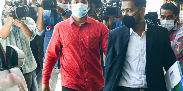 അർജ്ജുനെത്തിയത്-തെളിവുകൾ-ഒളിപ്പിച്ച-ശേഷം?-മൊബൈൽ-നഷ്ടപ്പെട്ടതായി-മൊഴിയെന്ന്-റിപ്പോർട്ട്